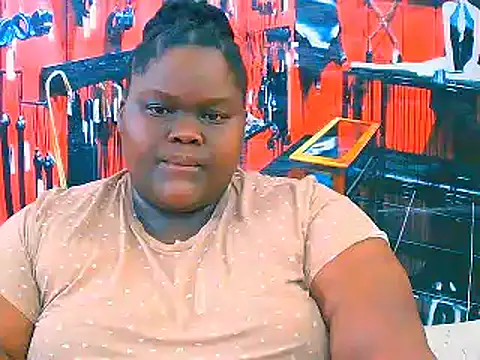 Snapshot of EbonyHotBuns chatting on November 7, 2025, 6:56 pm EbonyHotBuns online show from November 7, 2025, 6:56 pm