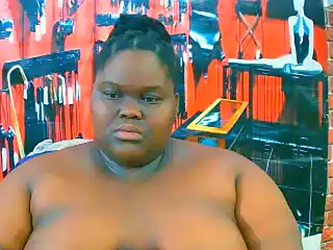 Snapshot of EbonyHotBuns chatting on November 10, 2025, 7:41 pm EbonyHotBuns online show from November 10, 2025, 7:41 pm