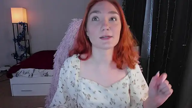 ReddHotPipper online show from December 22, 2025, 3:39 am