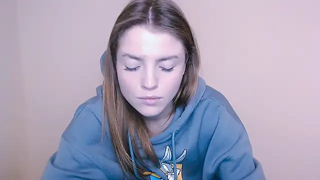 Snapshot of MissOliviaa_ chatting on January 14, 2025, 4:50 pm MissOliviaa  online show from January 14, 2025, 4:50 pm