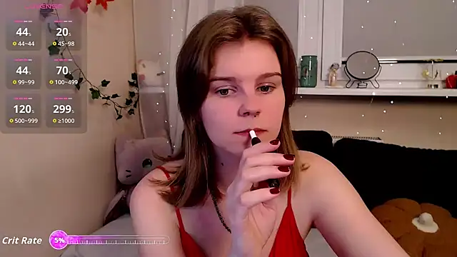 Snapshot of Moona_xx chatting on October 24, 2025, 10:09 pm Moona xx online show from October 24, 2025, 10:09 pm