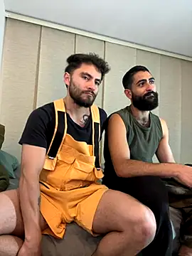 Snapshot of Drogamma chatting on November 16, 2025, 11:30 pm Drogamma online show from November 16, 2025, 11:30 pm