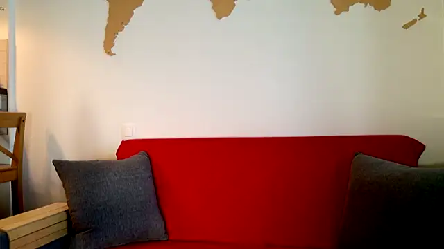 BestStella online show from November 29, 2025, 8:25 am