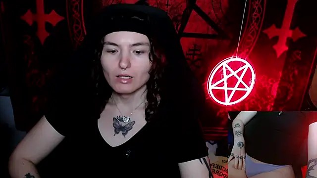 BrandiWRLD 999 online show from October 15, 2025, 6:27 pm