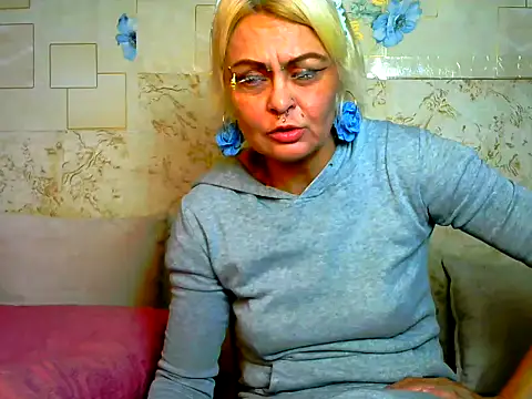 Gardener of Illusions online show from November 29, 2025, 9:26 pm