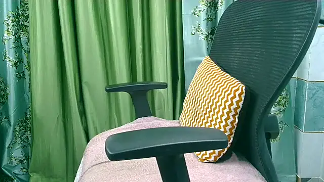 Lovely Sanvi online show from March 3, 2026, 3:24 am