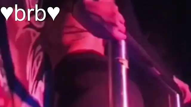 Snapshot of baby__kim chatting on November 28, 2025, 8:31 pm baby kim online show from November 28, 2025, 8:31 pm