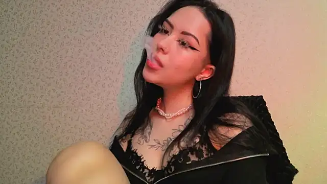 baby  kim online show from May 18, 2026, 11:09 pm