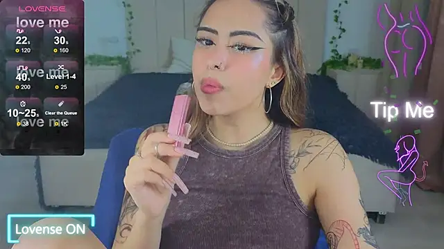 Snapshot of baby__kim chatting on October 31, 2025, 5:15 am baby kim online show from October 31, 2025, 5:15 am