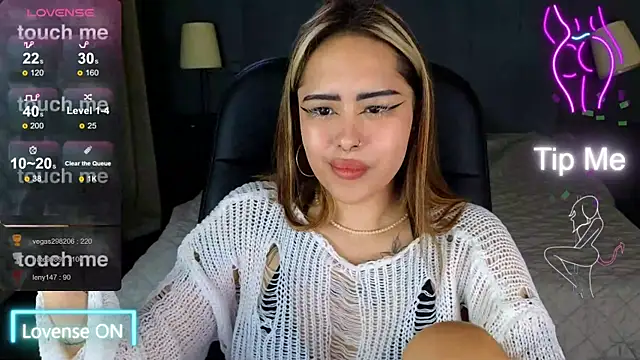 Snapshot of baby__kim chatting on November 24, 2025, 8:03 am baby kim online show from November 24, 2025, 8:03 am