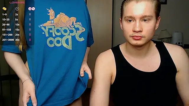 Snapshot of AliceStoneJhonyStone chatting on February 25, 2025, 10:53 pm AliceStoneJhonyStone online show from February 25, 2025, 10:53 pm