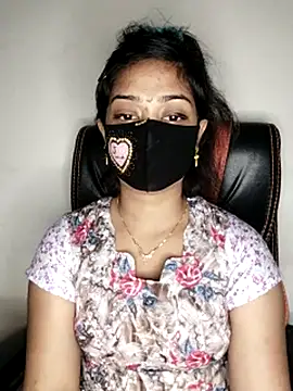 Snapshot of Tapur- chatting on November 23, 2025, 5:56 pm Tapur- online show from November 23, 2025, 5:56 pm