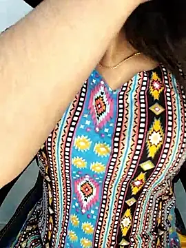 Snapshot of Tapur- chatting on November 29, 2025, 1:55 pm Tapur- online show from November 29, 2025, 1:55 pm