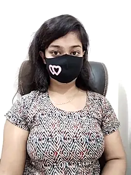 Snapshot of Tapur- chatting on October 10, 2025, 6:47 am Tapur- online show from October 10, 2025, 6:47 am