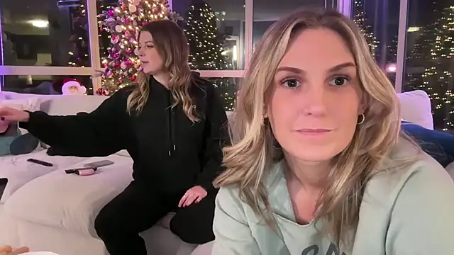 Snapshot of Graciemae_baexx chatting on February 3, 2025, 12:04 am Graciemae baexx online show from February 3, 2025, 12:04 am