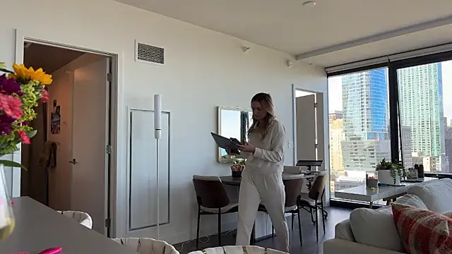 Snapshot of Graciemae_baexx chatting on October 12, 2025, 6:20 pm Graciemae baexx online show from October 12, 2025, 6:20 pm