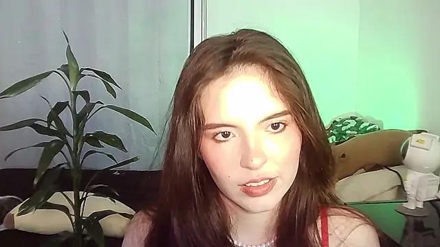 cherrybom969 online show from December 5, 2025, 6:12 am