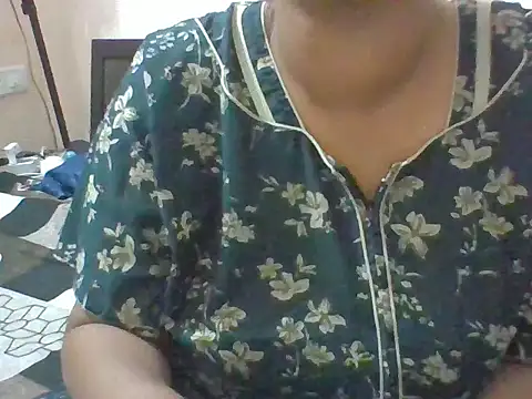 Sexy-Shalinii online show from April 5, 2026, 5:41 pm