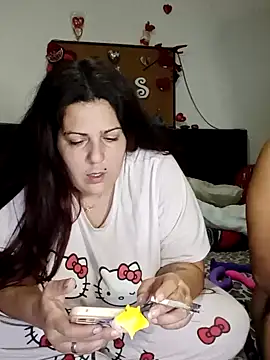 kittymorenita26 online show from February 6, 2025, 9:28 pm