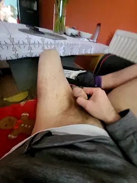 Snapshot of Polish41 chatting on March 29, 2026, 7:43 am Polish41 online show from March 29, 2026, 7:43 am