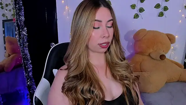 JanneKim online show from April 8, 2026, 7:48 pm