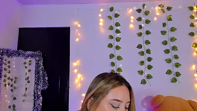 JanneKim online show from March 10, 2026, 1:04 pm