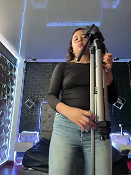 Paloma  LS online show from March 27, 2026, 6:53 pm