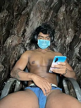 rony6663 online show from March 27, 2026, 8:01 am