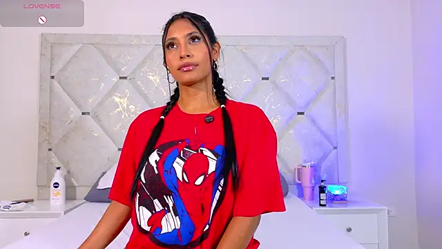 Snapshot of Anna_risse chatting on November 1, 2025, 5:03 am Anna risse online show from November 1, 2025, 5:03 am