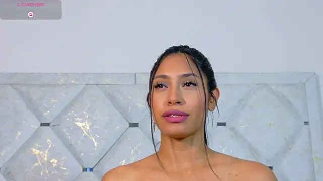 Snapshot of Anna_risse chatting on December 4, 2025, 6:45 am Anna risse online show from December 4, 2025, 6:45 am