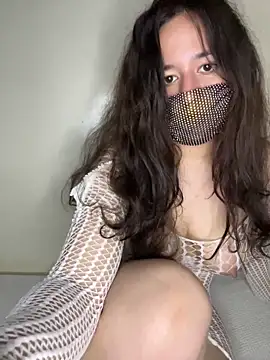 Snapshot of Rouh_ chatting on September 29, 2025, 8:58 pm Rouh online show from September 29, 2025, 8:58 pm