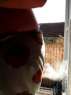 Snapshot of Lauzo21 chatting on March 20, 2025, 12:22 pm Lauzo21 online show from March 20, 2025, 12:22 pm