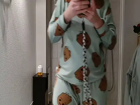 Lauzo21 online show from February 24, 2026, 6:47 am