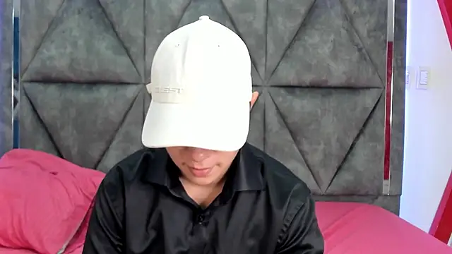 AbbySmiitth  online show from March 26, 2026, 10:51 pm