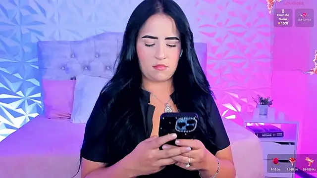 Snapshot of Miss_Ivy4 chatting on February 16, 2025, 2:53 am Miss Ivy4 online show from February 16, 2025, 2:53 am