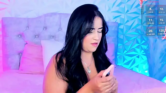 Snapshot of Miss_Ivy4 chatting on February 12, 2025, 4:44 am Miss Ivy4 online show from February 12, 2025, 4:44 am