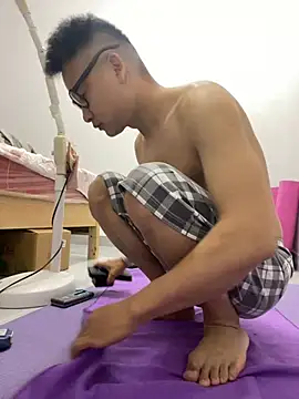 Snapshot of lixiaoshuai8 chatting on March 13, 2025, 12:27 am lixiaoshuai8 online show from March 13, 2025, 12:27 am