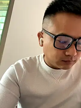 Snapshot of lixiaoshuai8 chatting on December 2, 2025, 4:14 am lixiaoshuai8 online show from December 2, 2025, 4:14 am