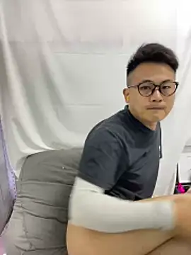 lixiaoshuai8 online show from March 17, 2026, 7:11 am