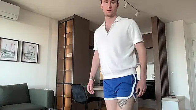 cute mark online show from July 4, 2026, 7:04 am