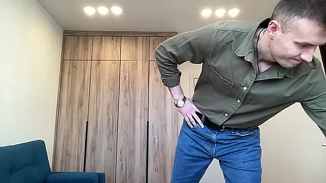 cute mark online show from March 28, 2026, 5:30 am