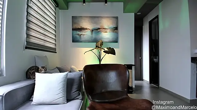 Snapshot of Maximo_Marcelo chatting on March 7, 2025, 3:07 pm Maximo Marcelo online show from March 7, 2025, 3:07 pm