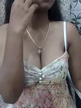 Snapshot of Ishaani_0 chatting on March 8, 2025, 5:54 pm Ishaani 0 online show from March 8, 2025, 5:54 pm