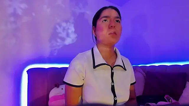 Snapshot of HayamiKioto chatting on December 15, 2025, 2:12 pm HayamiKioto online show from December 15, 2025, 2:12 pm