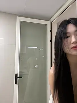 xyebobs online show from March 14, 2025, 4:21 am