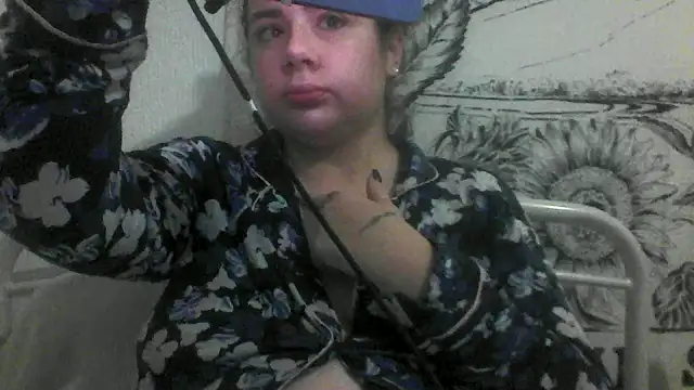 Snapshot of CamilaCherryX chatting on October 12, 2025, 6:53 pm CamilaCherryX online show from October 12, 2025, 6:53 pm