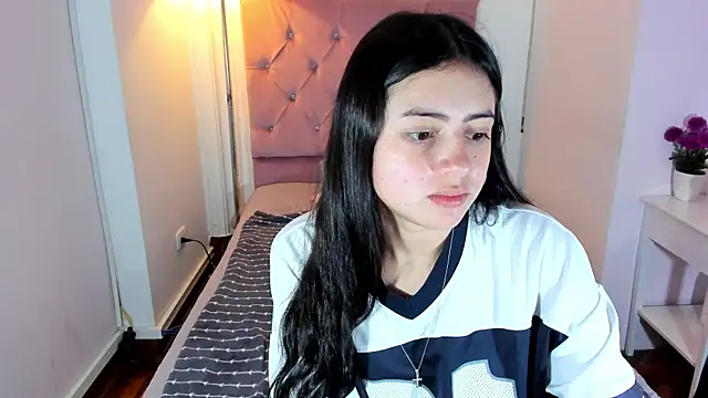 Snapshot of myeimmy_33 chatting on February 27, 2025, 3:59 pm myeimmy 33 online show from February 27, 2025, 3:59 pm