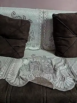 milf-kaira online show from November 10, 2025, 6:07 am