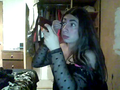 Snapshot of Yasmin_Paez99 chatting on November 8, 2025, 2:48 am Yasmin Paez99 online show from November 8, 2025, 2:48 am