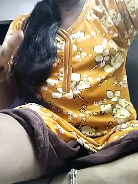 Snapshot of Tamilrojanew chatting on November 6, 2025, 6:06 am Tamilrojanew online show from November 6, 2025, 6:06 am